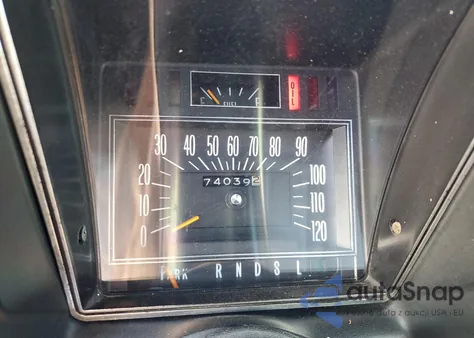 1972 Oldsmobile Delta 88 z USA, uszkodzony, nr VIN 3N67H2M553758